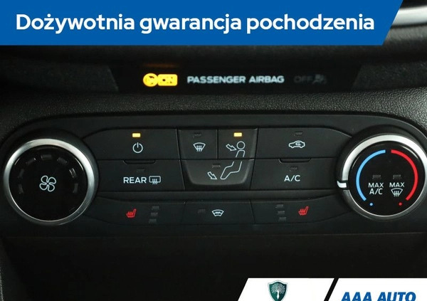 Ford Fiesta cena 46000 przebieg: 45728, rok produkcji 2017 z Sierpc małe 211